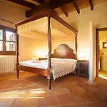 Country House In A Peaceful Rural Setting For Large Groups