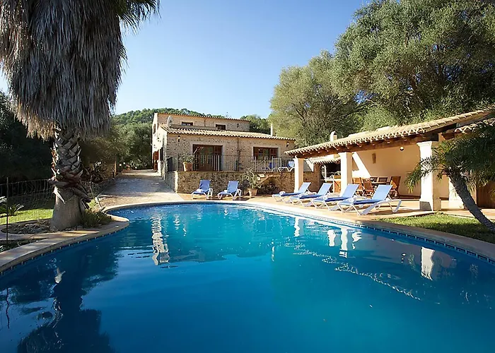 Country House In A Peaceful Rural Setting For Large Groups