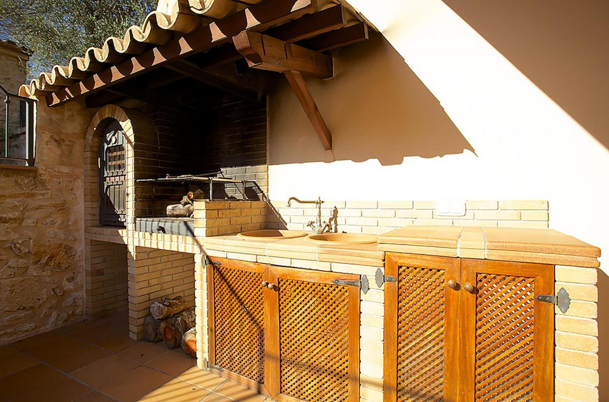 In A Peaceful Rural Setting For Large Groups Petra (Mallorca)