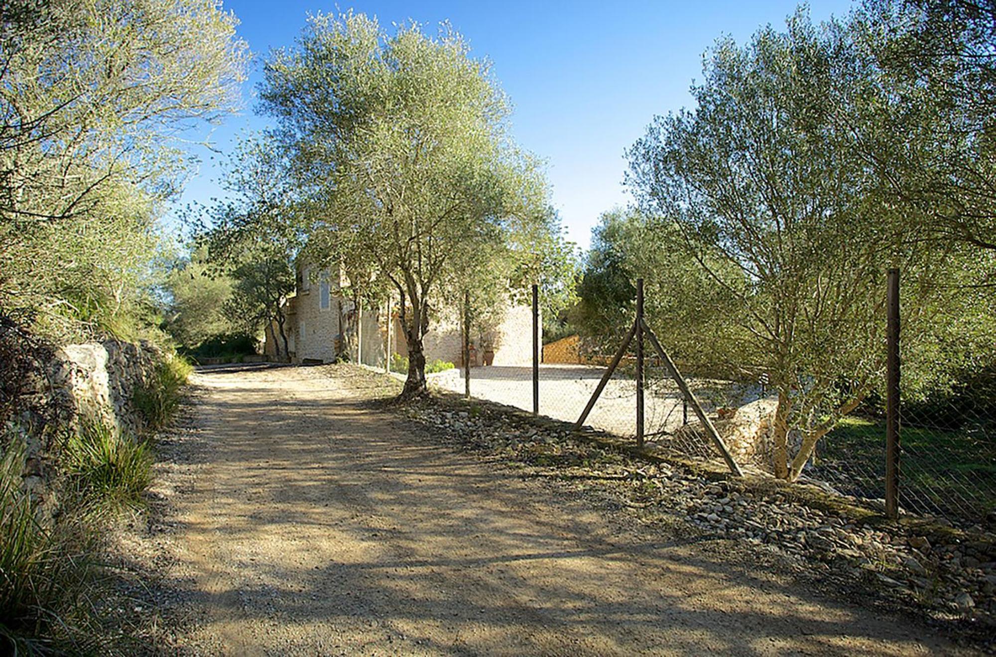 In A Peaceful Rural Setting For Large Groups *